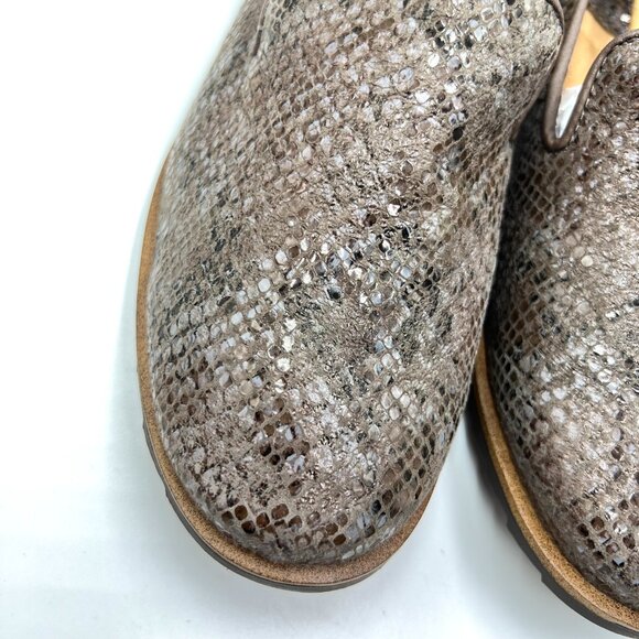 8.5W 8.5 WIDE WIDTH Comfortiva Womens Ryen Snake‎ Print Loafers Flats Shoes - Picture 3 of 11